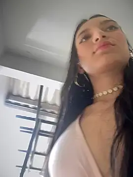 Snapshot of loly-yandere chatting on 03.13.25 loly-yandere online show from 03.13.25