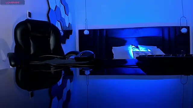 Snapshot of SamanthaKlein_ chatting on 01.26.25 SamanthaKlein online show from 01.26.25