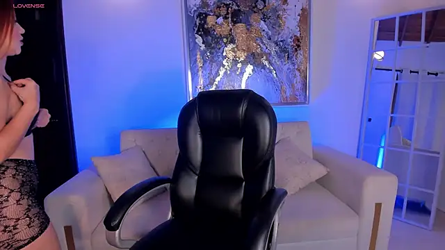 Snapshot of SamanthaKlein_ chatting on 02.08.25 SamanthaKlein online show from 02.08.25