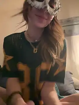 Snapshot of lyafoot chatting on 02.12.25 lyafoot online show from 02.12.25