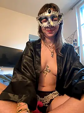 Snapshot of lyafoot chatting on 09.22.25 lyafoot online show from 09.22.25