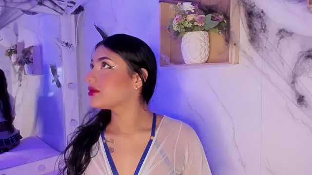 sabrinahimss online show from 10.17.25