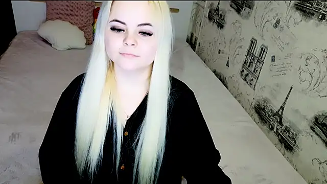 Snapshot of lovely-eyes chatting on 04.21.26 lovely-eyes online show from 04.21.26