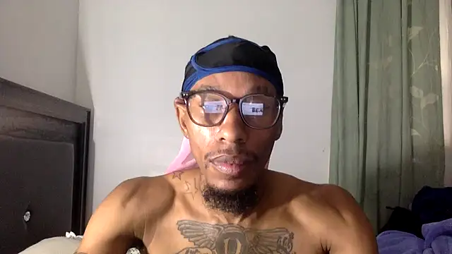 KingDerRico online show from 10.11.25