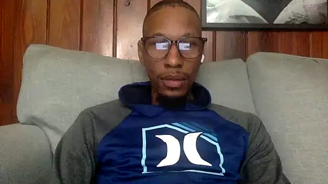 KingDerRico online show from 10.13.25