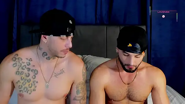 Snapshot of RickG_Oficial chatting on 06.18.26 RickG Oficial online show from 06.18.26