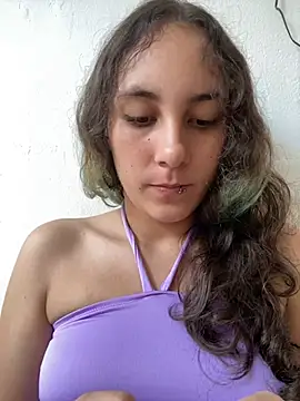 xlunna online show from 12.31.24