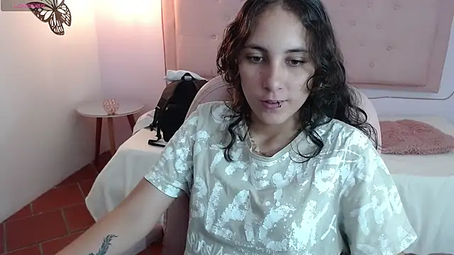 xlunna online show from 02.06.25