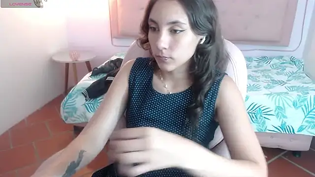 xlunna online show from 02.08.25