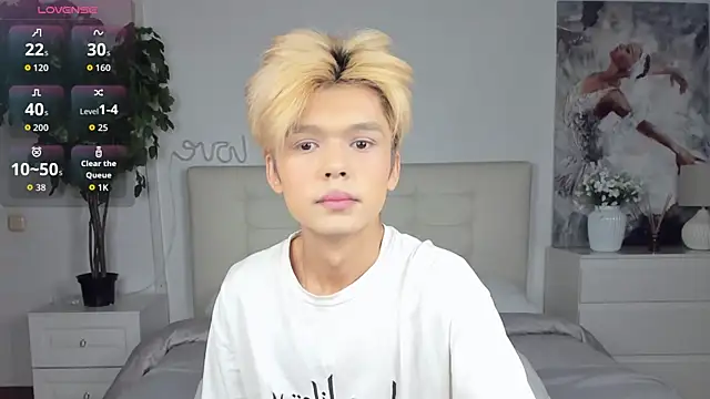 Snapshot of Felix_Rey chatting on 09.13.25 Felix Rey online show from 09.13.25