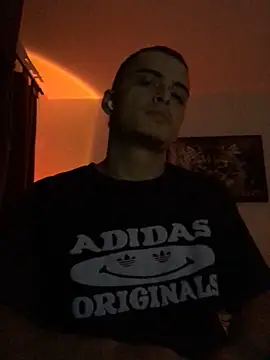 Snapshot of danny_42027 chatting on 01.10.25 danny 42027 online show from 01.10.25