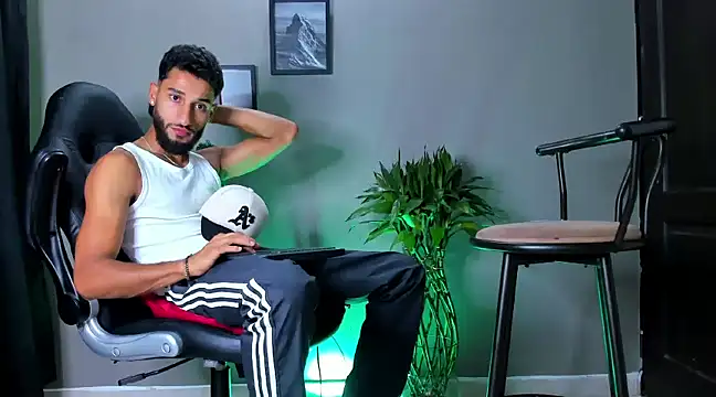 Damian 022 online show from 01.04.25