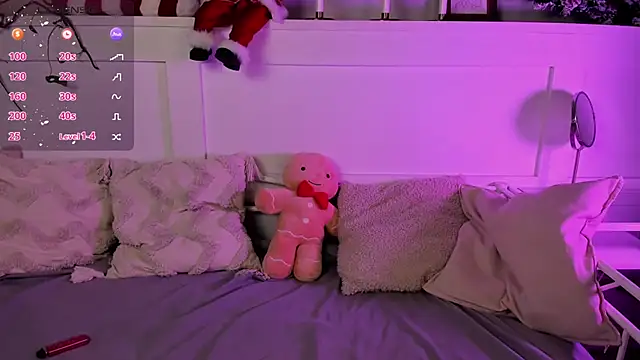 Snapshot of UnaMedison chatting on 12.19.24 UnaMedison online show from 12.19.24