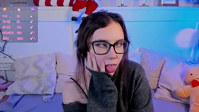 Snapshot of UnaMedison chatting on 01.10.25 UnaMedison online show from 01.10.25