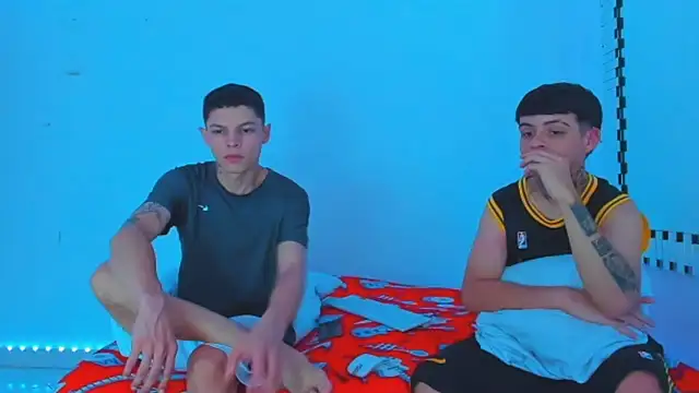 Snapshot of HOT_boy2025 chatting on 01.12.25 HOT boy2025 online show from 01.12.25