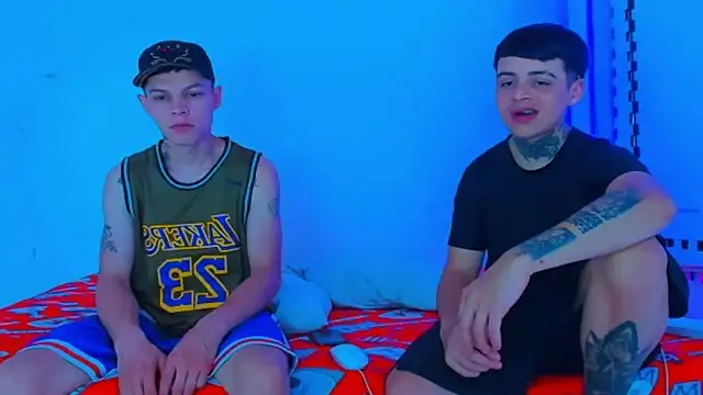 Snapshot of HOT_boy2025 chatting on 02.19.25 HOT boy2025 online show from 02.19.25