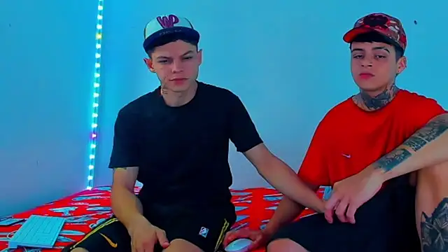 Snapshot of HOT_boy2025 chatting on 03.17.25 HOT boy2025 online show from 03.17.25