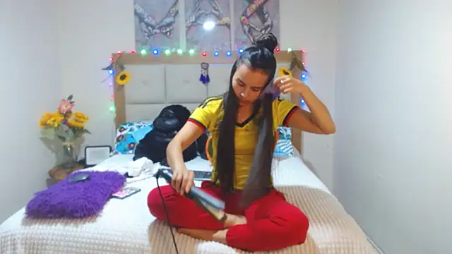 valentina hearts online show from 02.27.25