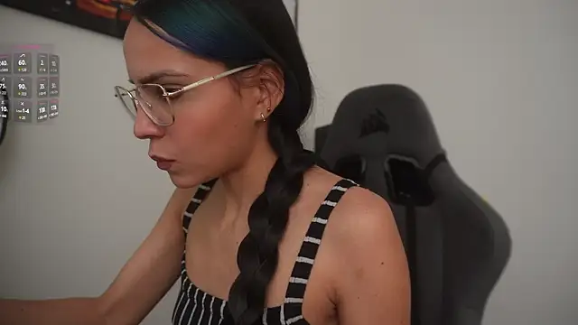 Snapshot of little-eli chatting on 02.17.26 little-eli online show from 02.17.26