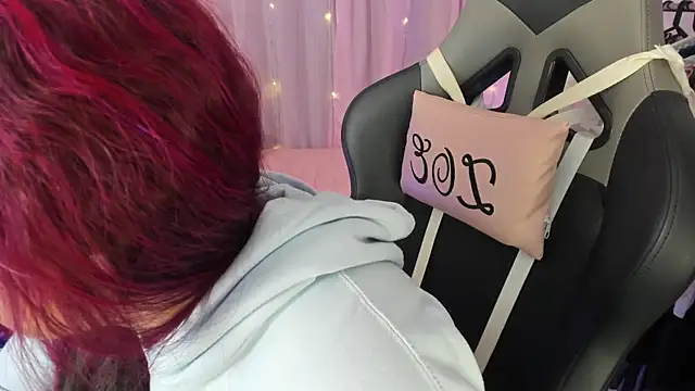 zoesullivan online show from 02.20.26