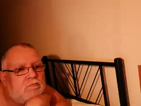 100Tauros online show from 09.12.25