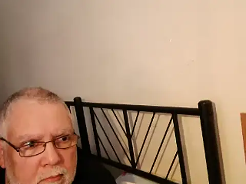 100Tauros online show from 09.13.25