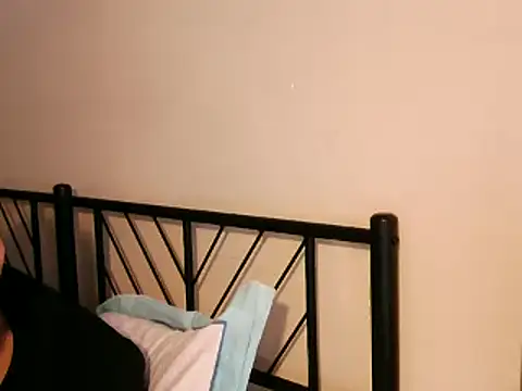 100Tauros online show from 10.03.25