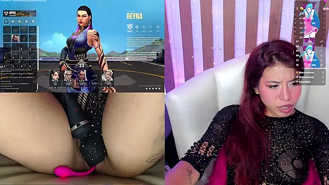 Snapshot of XimenaReid chatting on 01.05.25 XimenaReid online show from 01.05.25