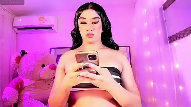 ShantalGirs online show from 10.10.25