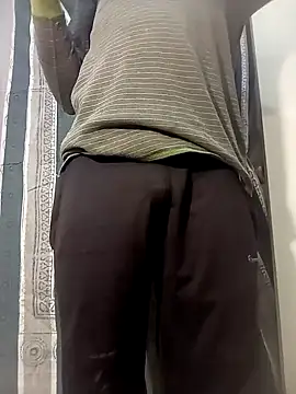 Snapshot of Syco_amanyg chatting on 12.19.24 Syco amanyg online show from 12.19.24