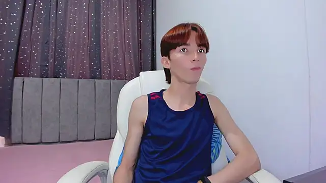 Snapshot of Jake_evans chatting on 02.10.25 Jake evans online show from 02.10.25