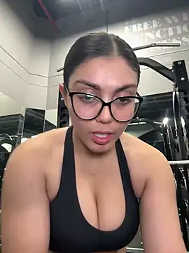 zui lu online show from 02.19.25