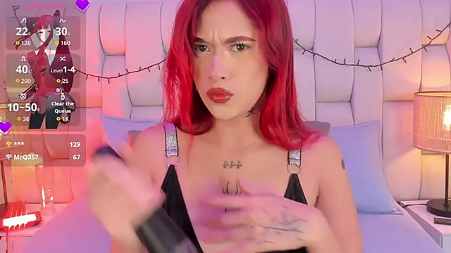 SkinnyFoxy online show from 12.02.25