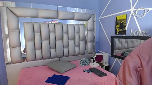 sophia ny online show from 03.20.25