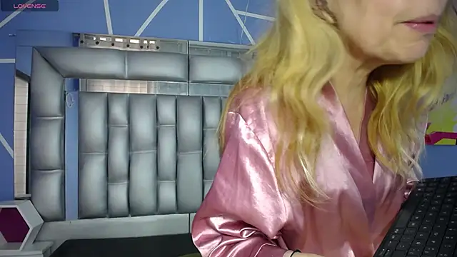 sophia ny online show from 09.12.25