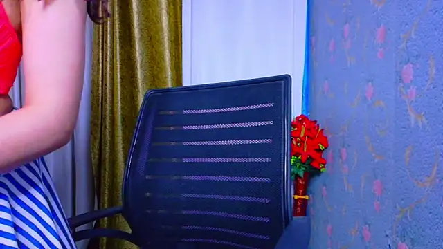 Aashika-Kaur online show from 02.06.25