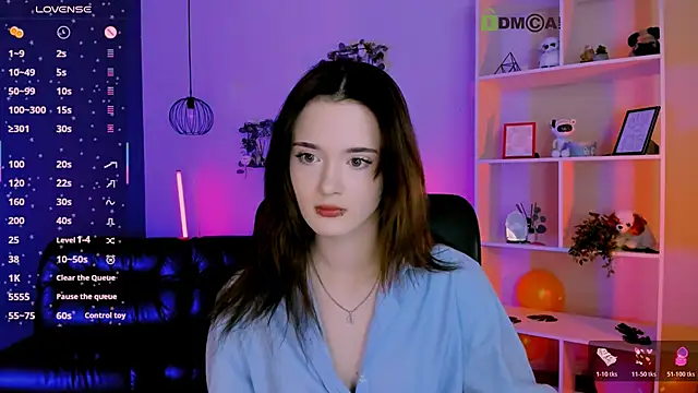 liana kisses online show from 04.11.26