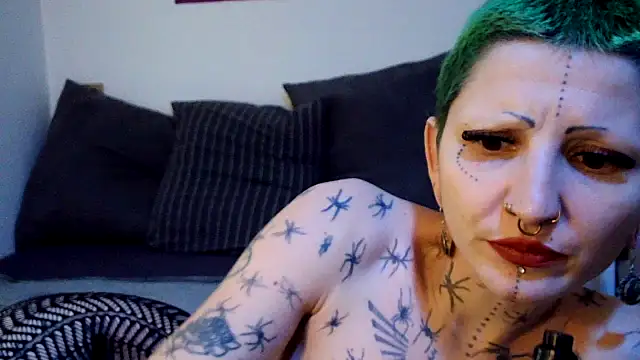 ValeryCrowley14 online show from 02.10.26