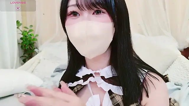 Snapshot of Conatsu chatting on 02.14.26 Conatsu online show from 02.14.26