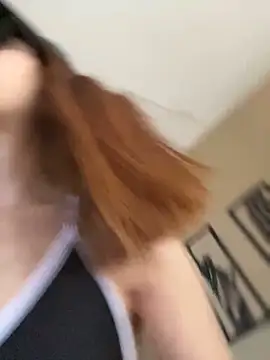 Snapshot of Valentcouple chatting on 01.10.25 Valentcouple online show from 01.10.25