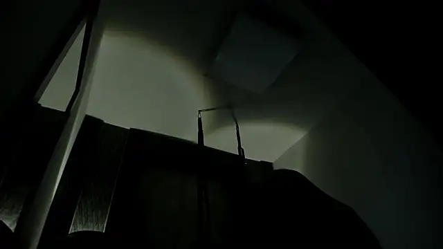 selene red  online show from 10.21.25