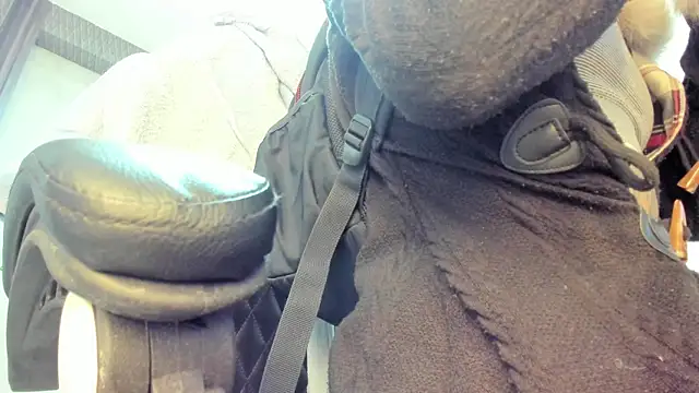 selene red  online show from 04.02.26