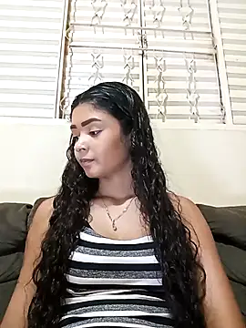 Snapshot of heleny901 chatting on 03.17.25 heleny901 online show from 03.17.25