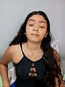 Snapshot of heleny901 chatting on 09.11.25 heleny901 online show from 09.11.25