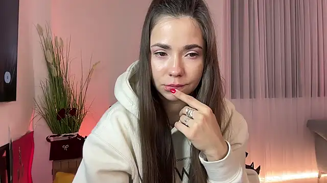 Snapshot of Mika_Miller chatting on 01.15.26 Mika Miller online show from 01.15.26