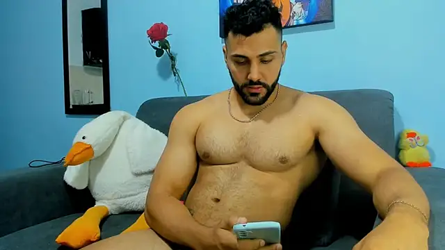 Snapshot of ETHAN_ROX chatting on 01.13.25 ETHAN ROX online show from 01.13.25