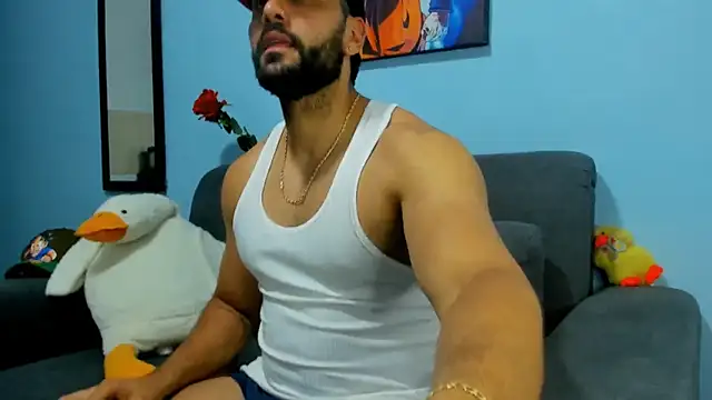 Snapshot of ETHAN_ROX chatting on 01.22.25 ETHAN ROX online show from 01.22.25