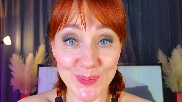 AlexaLenee online show from 03.17.25