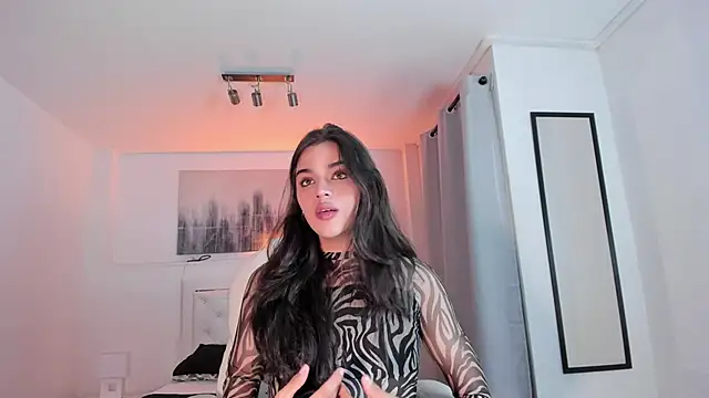 NoahCasstro online show from 01.04.25