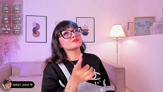 Sweet Namii online show from 12.18.25